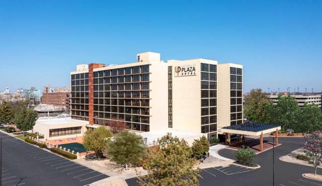 University Plaza Hotel
