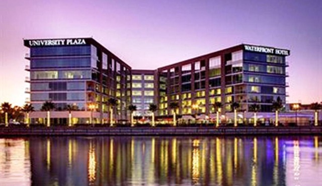 University Plaza Waterfront Hotel