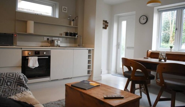 University Walk Apartment