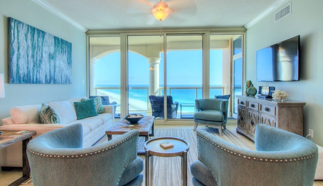 Unobstructed Gulf Front Views from the 18th Floor! Coastal Chic Furnishings!