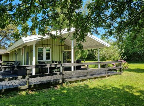 Unobstructed Summer House In Lovely Langeland