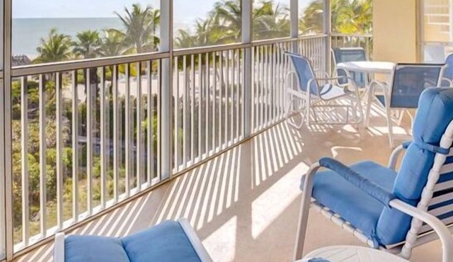 Unparalleled Direct Gulf Views from this Elegant, Spacious, Penthouse Condo