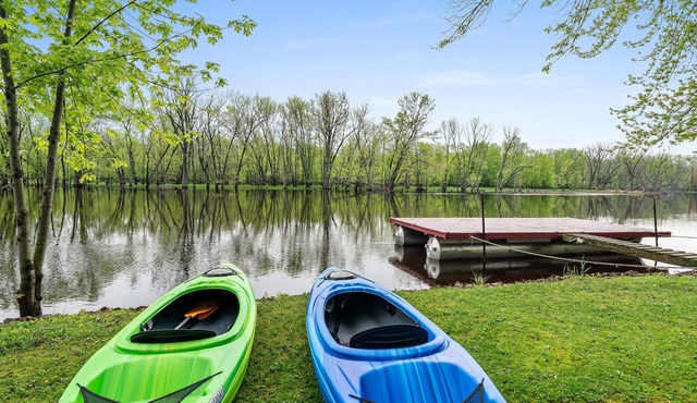 Unplug at RIVER RUN—Secluded, Waterfront, Kayaking