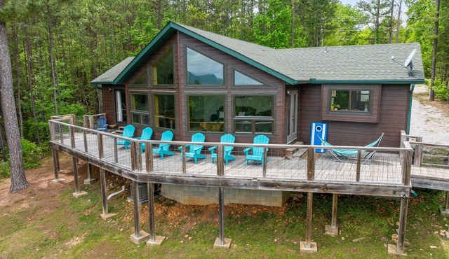 Unplug & unwind! 3 bed cabin The Perfect getaway!