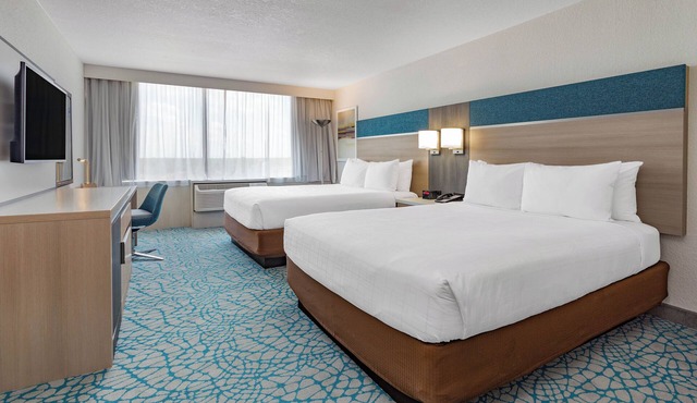 Unplug & Unwind! 4 Gorgeous Accommodations Close to Local Attractions | Pool