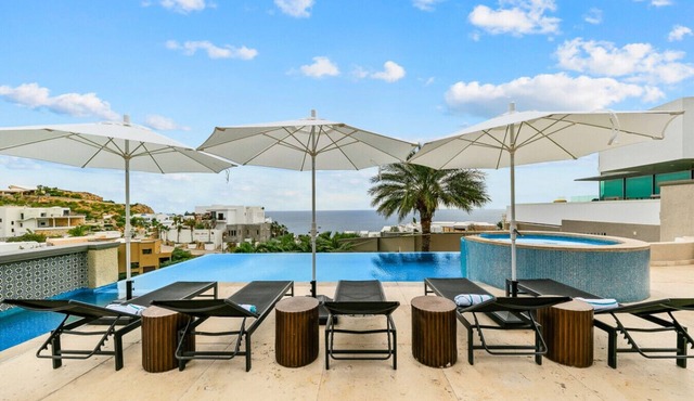 Unreal Views & Plenty of Fun. Winter Deals!