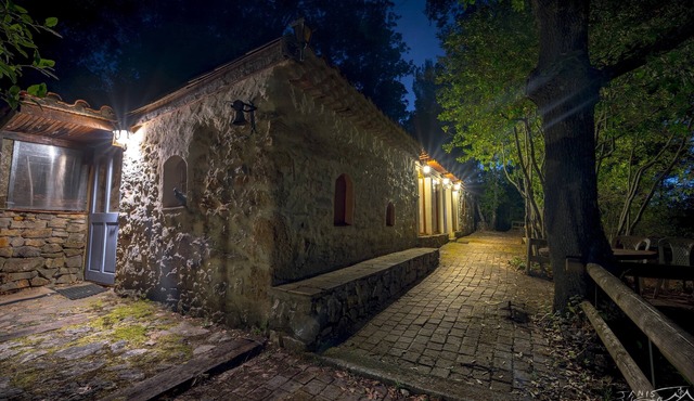 Unusual Atypique for nature lovers in a peaceful setting in the heart of Barjols
