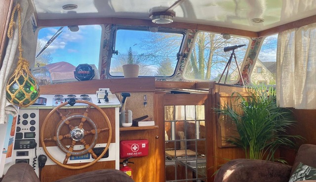 Unusual escapade in the heart of the Rance aboard Naiade