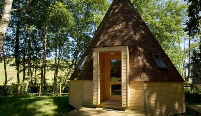 unusual gites in the heart of nature Les Tipis 6
