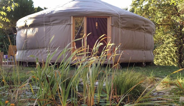 Unusual night in a Luberon Provence pool yurt