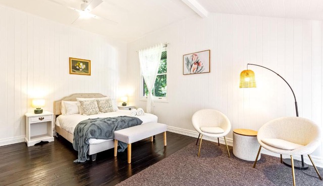 Unwind at Secret Garden Maleny 3 BR Family Home