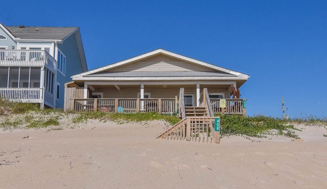 Unwind at 'Shore's Bliss' – Your Surf City Retreat