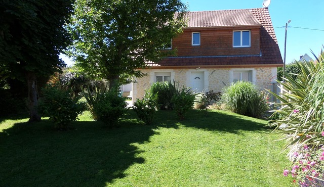 Unwind in Saint-Léonard – between sea and countryside, pure holiday bliss!