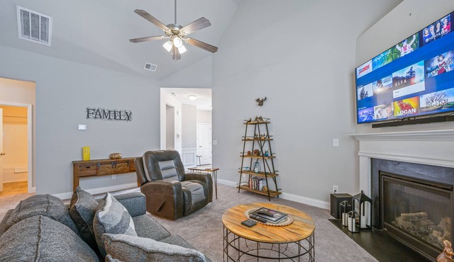 Unwind In This Outdoorsy Stay Near Sporting Range