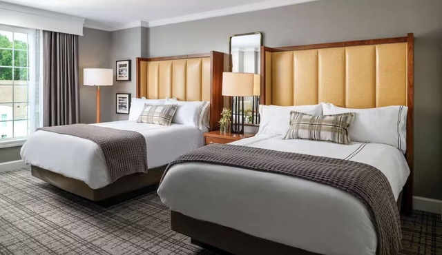 Unwind in Top Area Accommodations Perfect for Spa Days or Golf Retreat l 4 Rooms