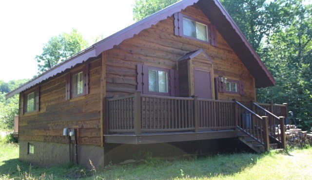 UP Cabin: ATV Trails, Lake Superior & Waterfalls