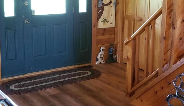 Up North Log Home for family Fun and Memories