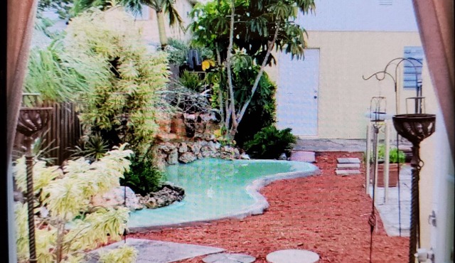 Up to 35% OFF! 1931 Single Studio Within Walking Distance To Beach, with POOL!