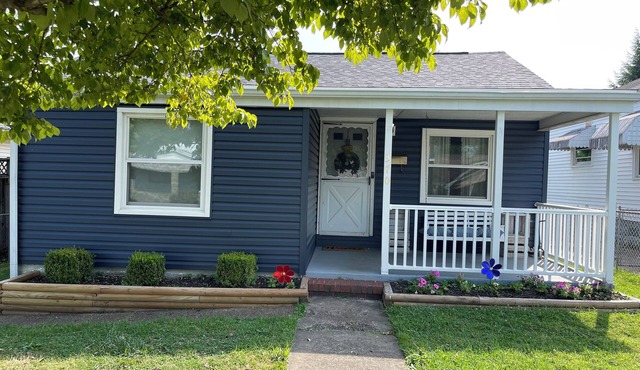 Updated 2BR home in Huntington, WV
