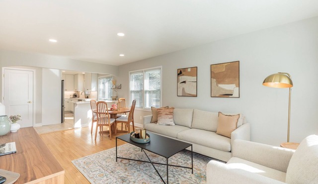 Updated 3 bed + office ranch home close to Downtown Madison