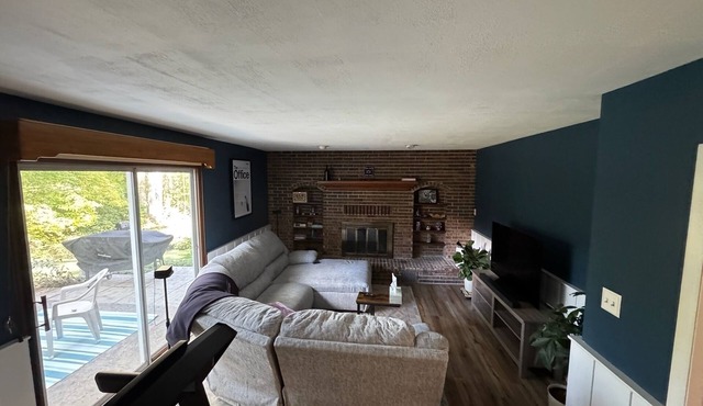 Updated 3BR home in great State College neighborhood