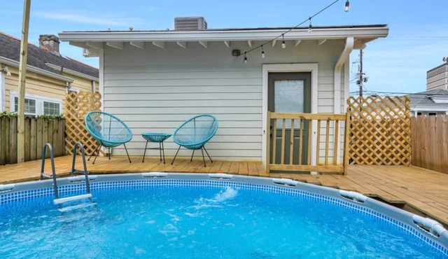 Updated 3BR Mid-City home with private pool. Steps to streetcar, near FQ & parade route.