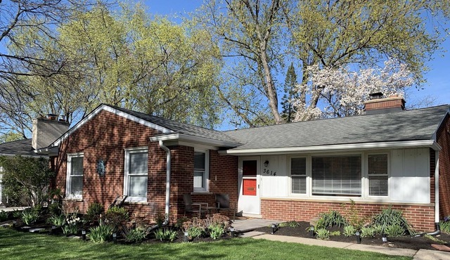 Updated 4 Bed 1.5 Bath House near downtown Birmingham, Berkley, Royal Oak