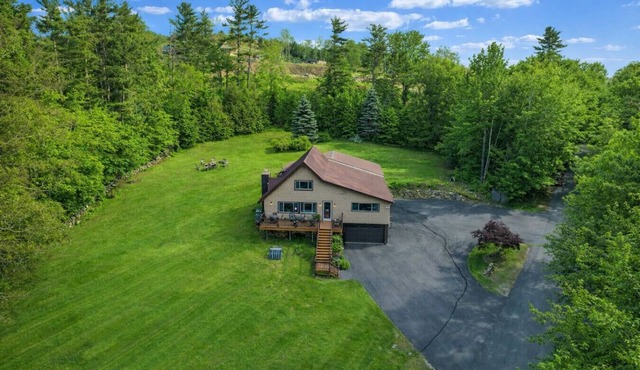 Updated 4BR, Game Room/Bar, Private, Near Gunstock