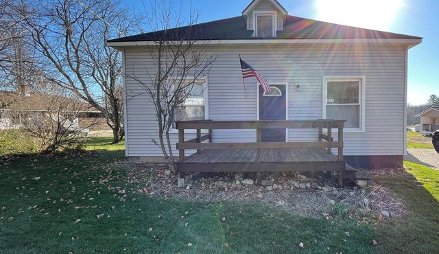 Updated 5 Bedroom Walloon Lake Village Home! Walk to Walloon Lake!