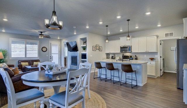 Updated 5BR Home | Perfect for Families & Groups