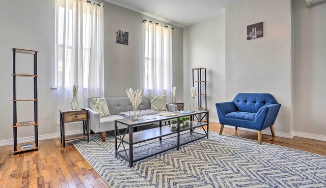 Updated Bayonne Townhome ~ 11 Mi to NYC!