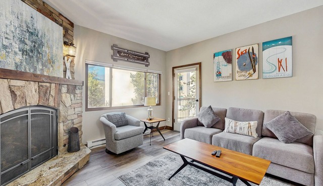 Updated Breck Condo w/Fireplace, Balcony Views & Walkable Location