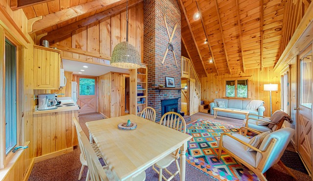 Updated Cabin plus loft with Rangeley Lake Views, Canoe & Deck