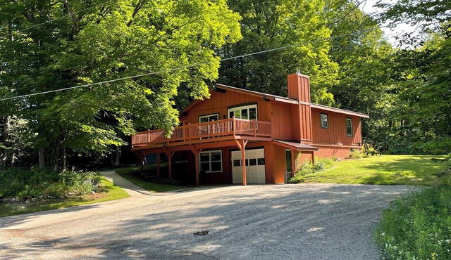 Updated & Central. ATV Trails, golfing, skiing pictured rocks within 3 miles.