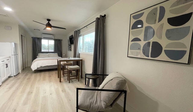 Updated Central Valley studio apartment #5 near hospitals and HWY 99