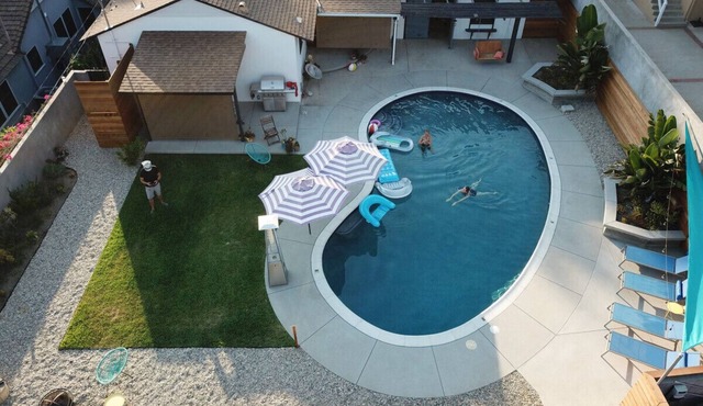 Updated classic mid-century ranch home with pool