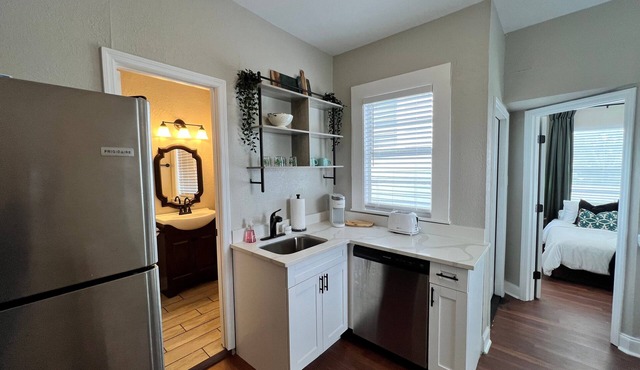 Updated Condo in Heart of Tampa 1578