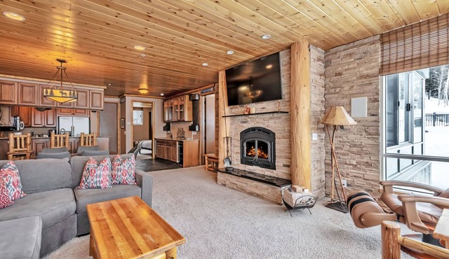 Updated Condominium with Fireplace, Wine Fridge and Granite Countertops