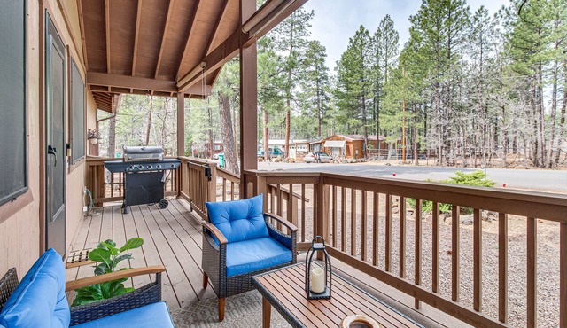 Updated Deck & Fireside Table: Pinetop Cottage