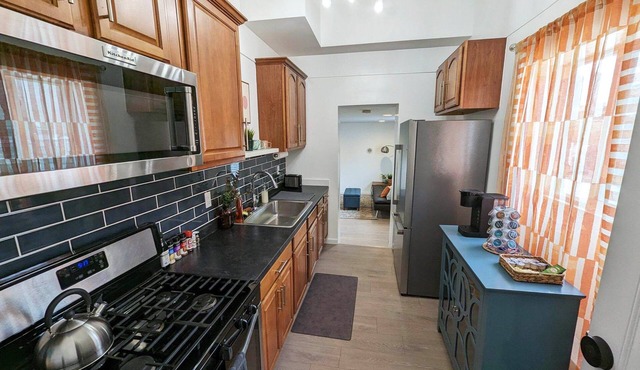 Updated Downtown Apartment in Delaware, Ohio