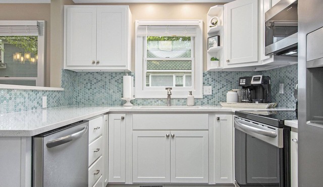 Updated Downtown Retreat, Main Unit