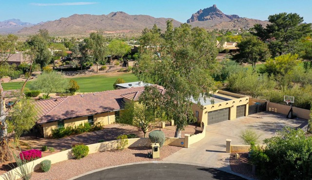 Updated Golf Course Home Mountain Views Heated Pool Sport Court Putting Green