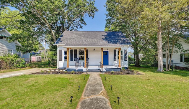 Updated Greenville Home w/Backyard!