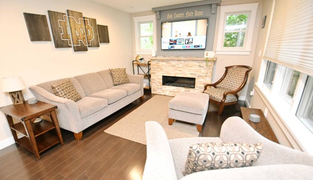 Updated home blocks from ND w/3 full baths (1015)