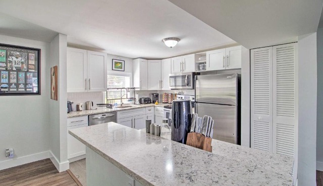 Updated Home with Patio and Yard Less Than 2 Mi to Palm Beach!