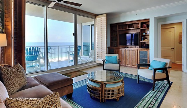 Updated Indigo East Condo | Spacious Corner Unit with Extra Large Balcony!