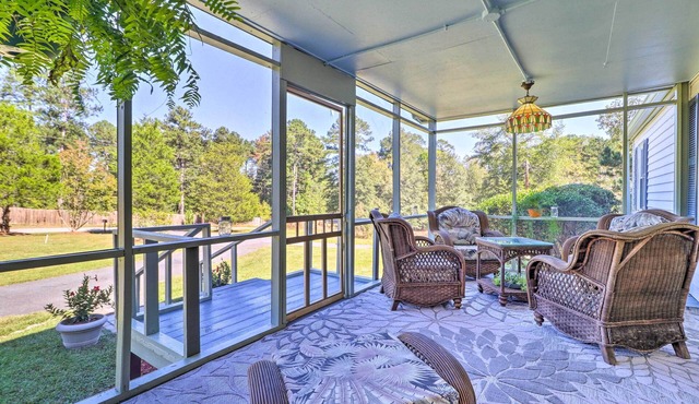 Updated Lake Sinclair Home w/Dock Access!