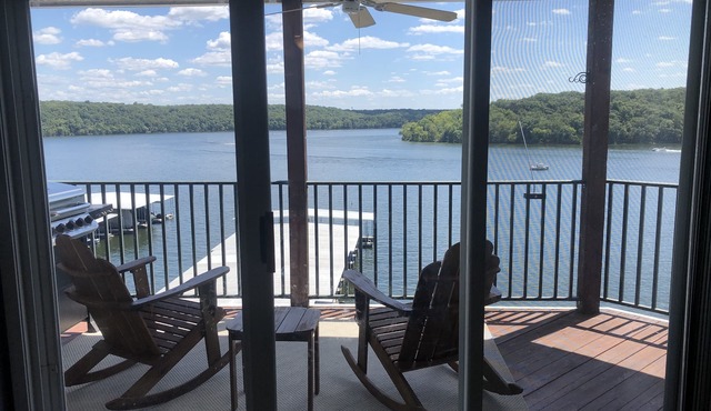 Updated Lakefront Condo 2/2, Amazing Views, Location, Pool, Waterfront Patio!