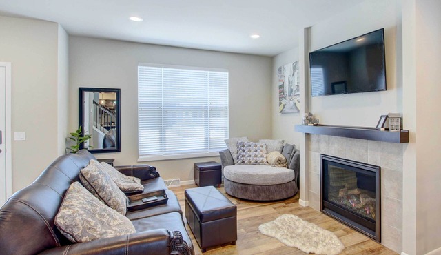 Updated Madison Area Home, 12 Mi to Downtown!