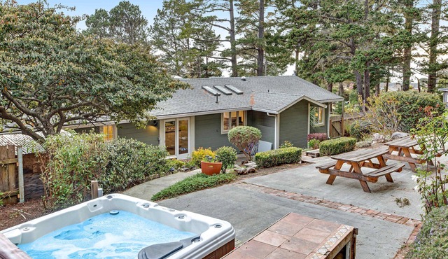 Updated Mendocino Home - Game Room, Russian Gulch